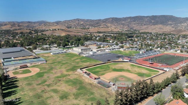 2016 Riverbirch Drive, Simi Valley, CA 93063