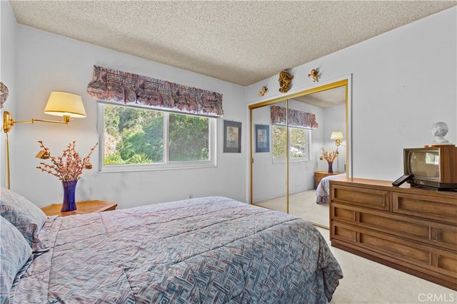 1666 Virden Drive, Glendale, CA 91208