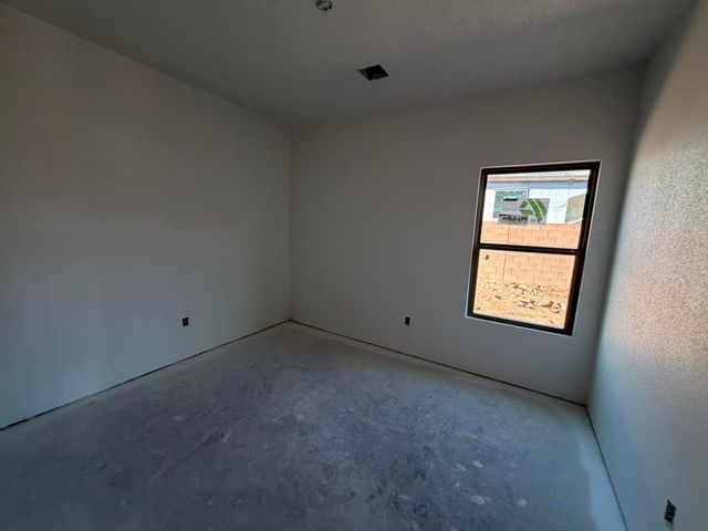 4460 George Loop NE, Rio Rancho, NM 87144