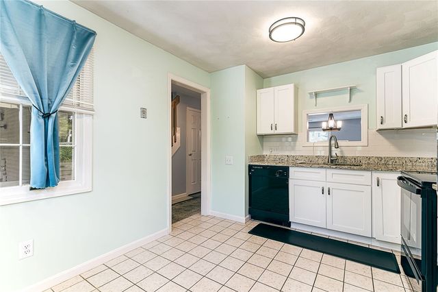 86 Trellis Drive 86, West Warwick, RI 02893