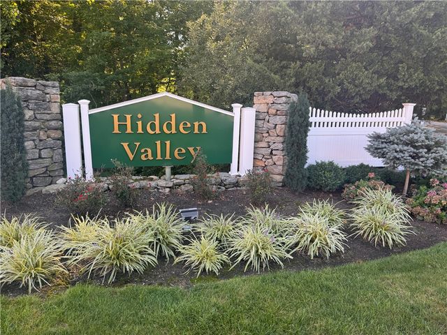 86 Trellis Drive 86, West Warwick, RI 02893