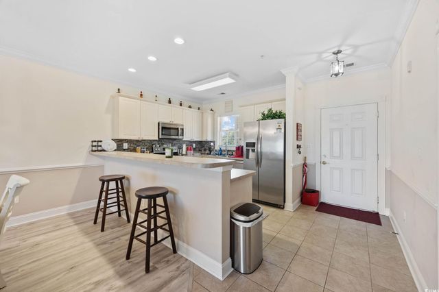 4855 Luster Leaf Cir Apt 303, Myrtle Beach, SC 29577