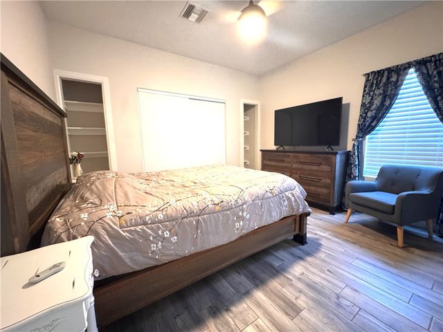 1280 E Cherokee Lane, Bullhead City, AZ 86442