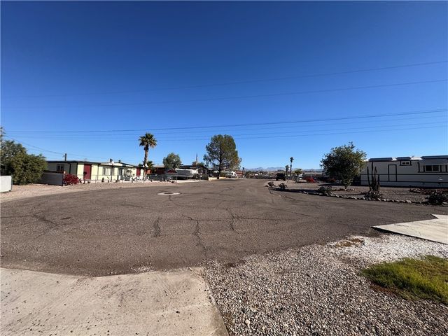 1280 E Cherokee Lane, Bullhead City, AZ 86442