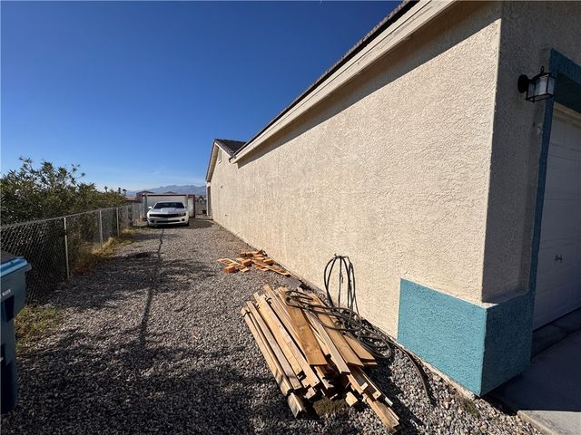 1280 E Cherokee Lane, Bullhead City, AZ 86442