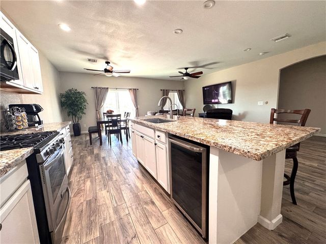 1280 E Cherokee Lane, Bullhead City, AZ 86442