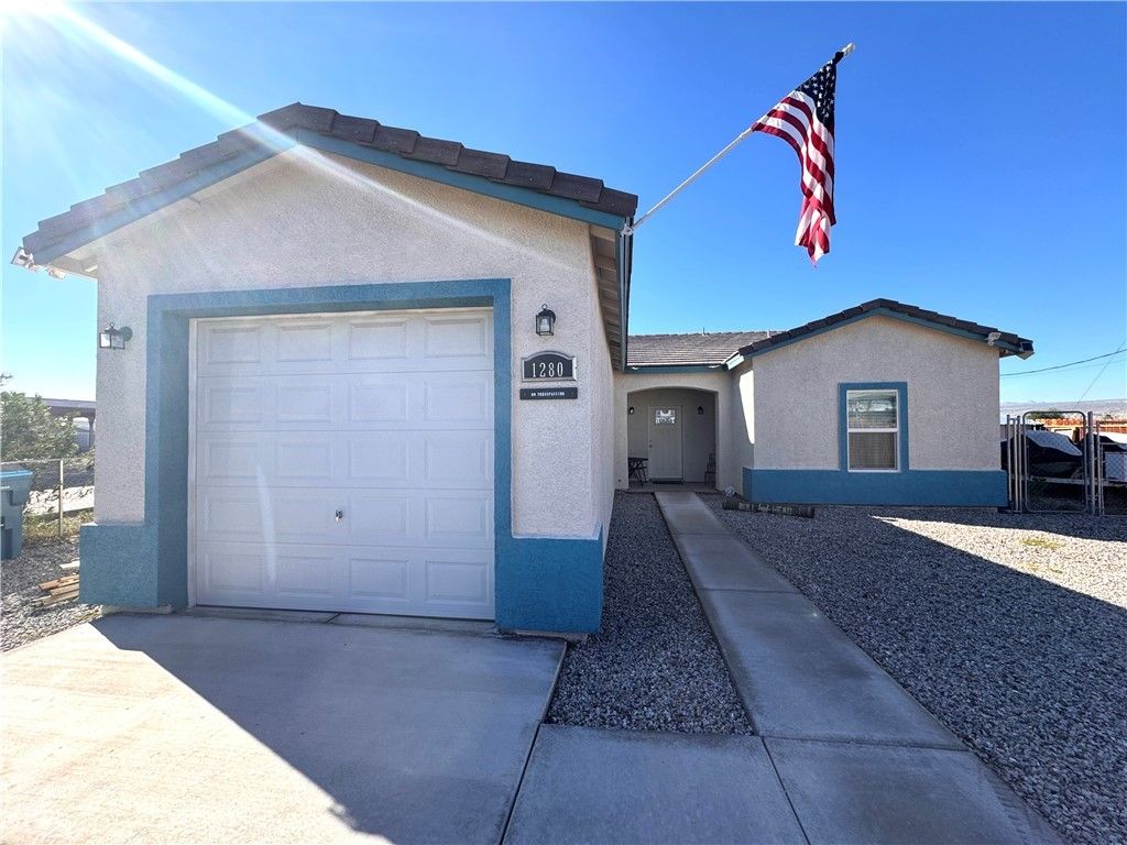 1280 E Cherokee Lane, Bullhead City, AZ 86442