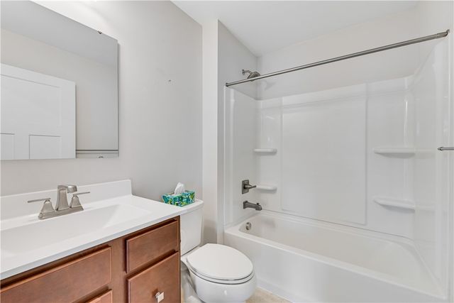 6167 Omega Drive, Farmington, NY 14425