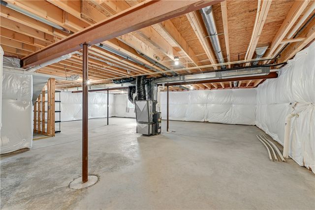 6167 Omega Drive, Farmington, NY 14425