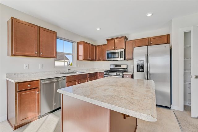 6167 Omega Drive, Farmington, NY 14425