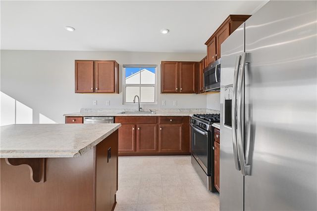 6167 Omega Drive, Farmington, NY 14425