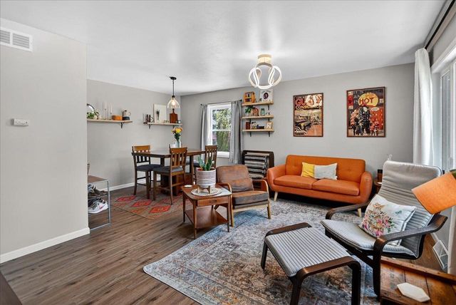 1926 Scott Lane, Madison, WI 53704