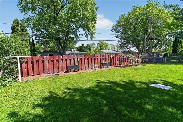 1926 Scott Lane, Madison, WI 53704