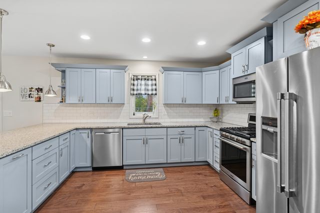 567 7th Circle, Marengo, IL 60152