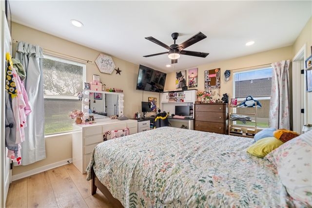 915 Craig St, Corpus Christi, TX 78404