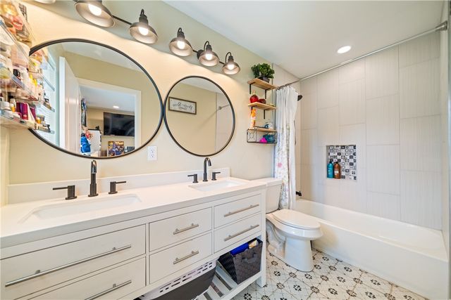 915 Craig St, Corpus Christi, TX 78404