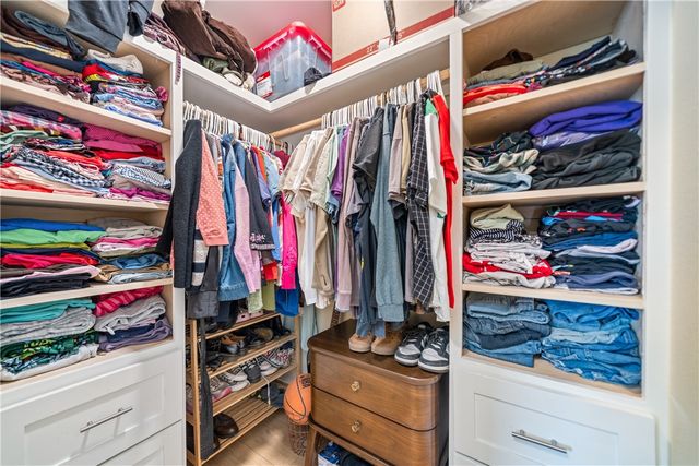 915 Craig St, Corpus Christi, TX 78404