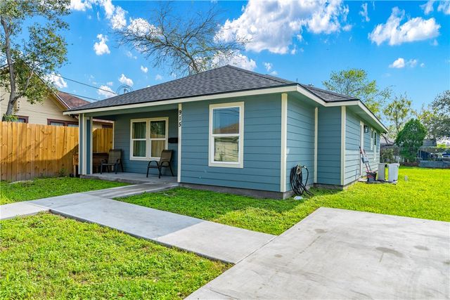 915 Craig St, Corpus Christi, TX 78404
