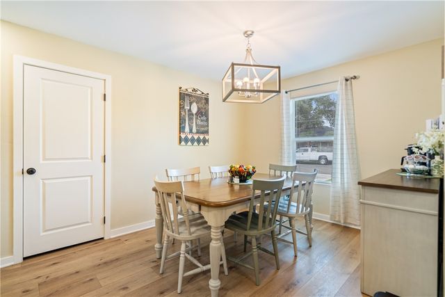 915 Craig St, Corpus Christi, TX 78404