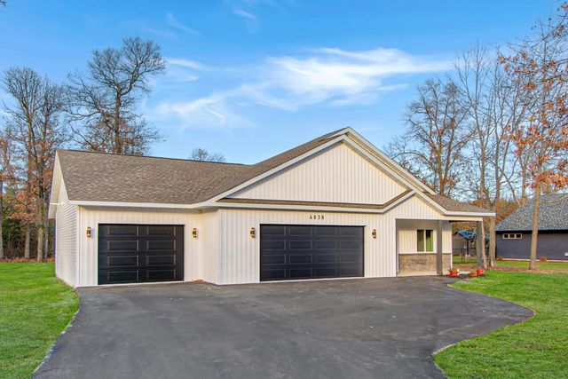 4638 Cedar Scenic Road, Baxter, MN 56425