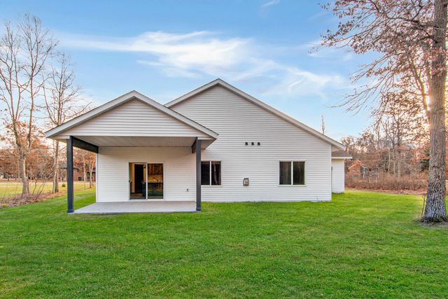 4638 Cedar Scenic Road, Baxter, MN 56425