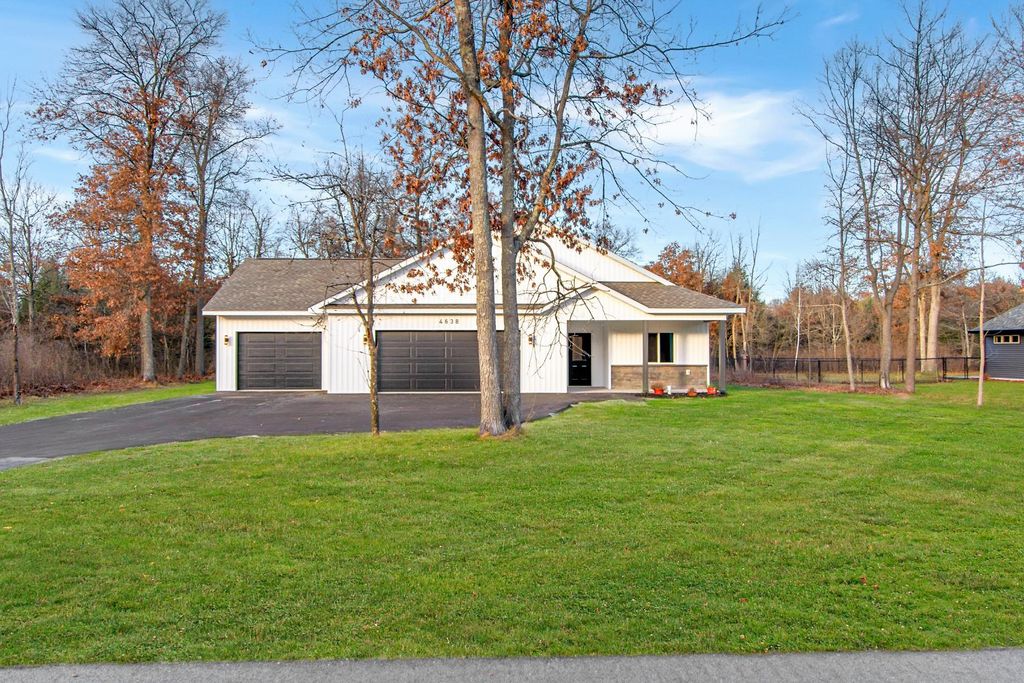 4638 Cedar Scenic Road, Baxter, MN 56425