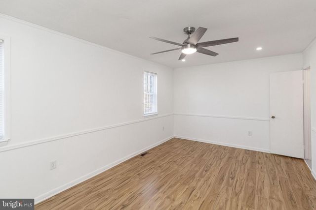 7422 RHONDDA DR, Lorton, VA 22079