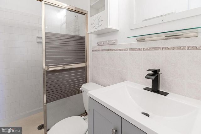 7422 RHONDDA DR, Lorton, VA 22079