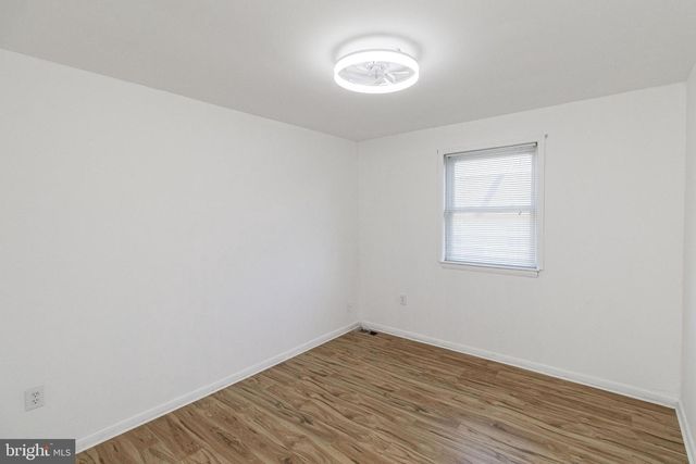 7422 RHONDDA DR, Lorton, VA 22079