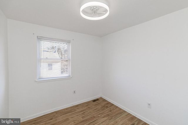 7422 RHONDDA DR, Lorton, VA 22079