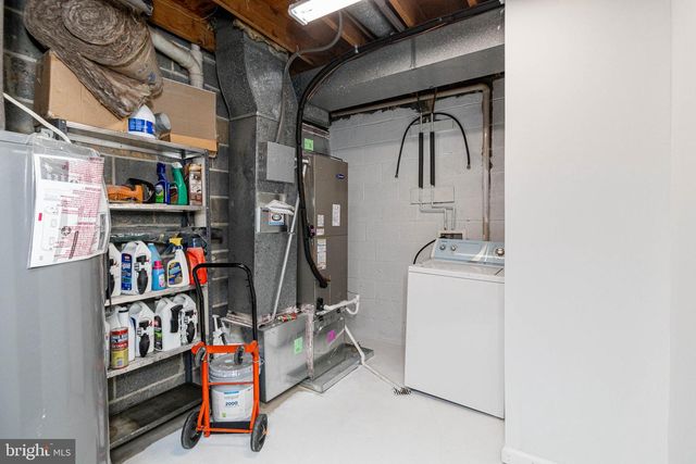 7422 RHONDDA DR, Lorton, VA 22079