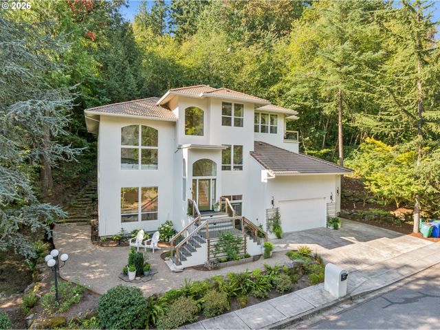 5604 Sw KNIGHTSBRIDGE Dr, Portland, OR 97219