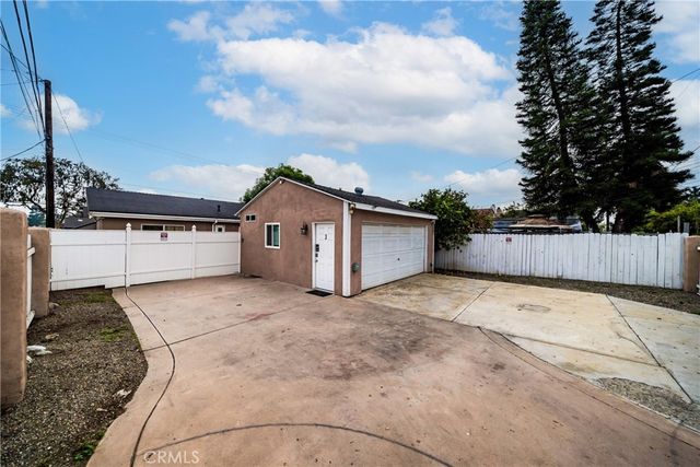 18319 Norwalk Boulevard, Artesia, CA 90701