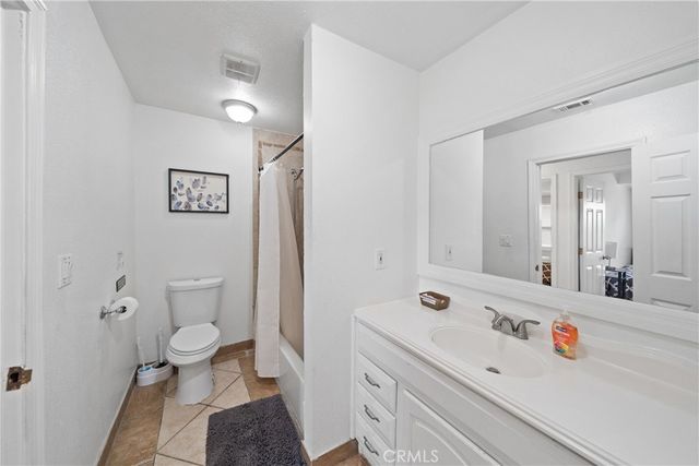 18319 Norwalk Boulevard, Artesia, CA 90701