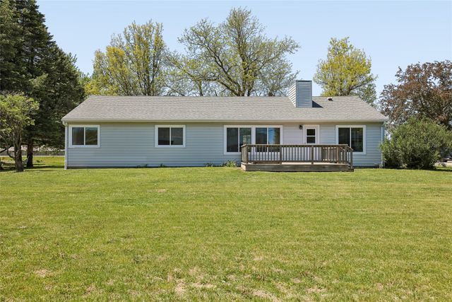 1940 West Street, Grinnell, IA 50112