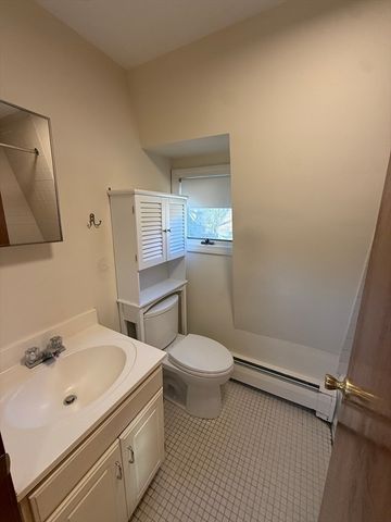 28 Clark St 3, Danvers, MA 01923