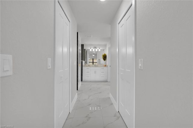 4202 14th ST SW, Lehigh Acres, FL 33976