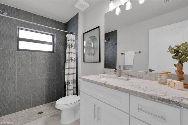 4202 14th ST SW, Lehigh Acres, FL 33976
