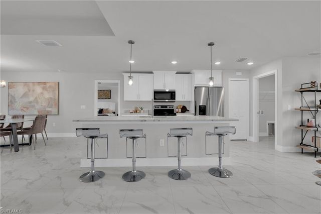4202 14th ST SW, Lehigh Acres, FL 33976