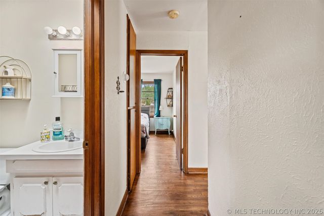 2223 S Osage Avenue, Bartlesville, OK 74003