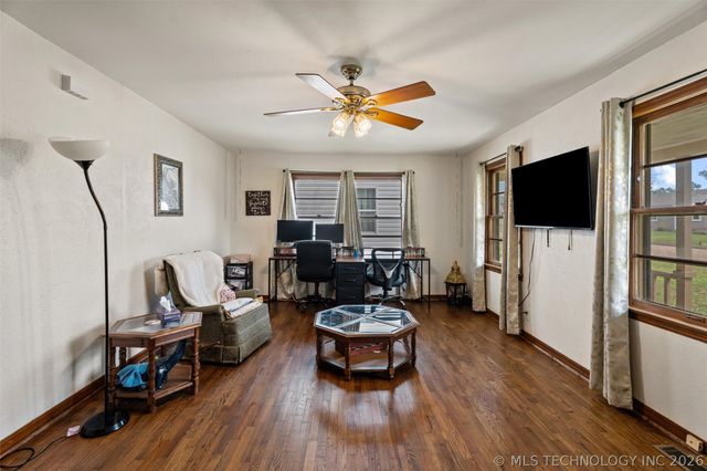 2223 S Osage Avenue, Bartlesville, OK 74003