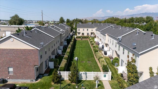 4753 S FALKIRK DR, Murray, UT 84107