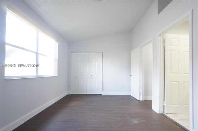 610 NW 108th Ter ., Pembroke Pines, FL 33026