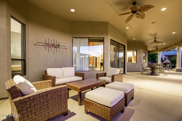 27314 N AZATLAN Drive, Rio Verde, AZ 85263