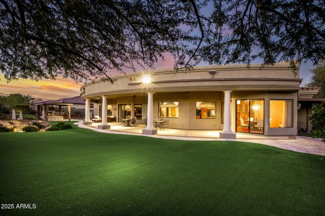 27314 N AZATLAN Drive, Rio Verde, AZ 85263