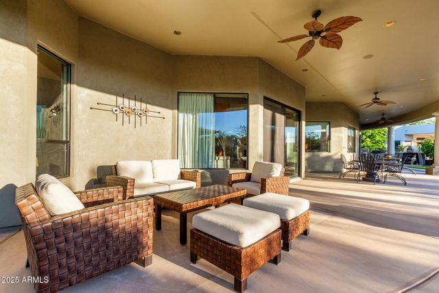 27314 N AZATLAN Drive, Rio Verde, AZ 85263