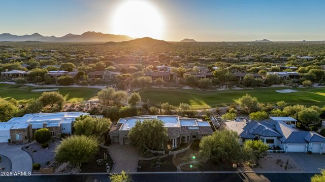 27314 N AZATLAN Drive, Rio Verde, AZ 85263