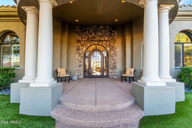 27314 N AZATLAN Drive, Rio Verde, AZ 85263