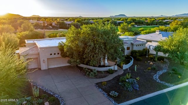 27314 N AZATLAN Drive, Rio Verde, AZ 85263