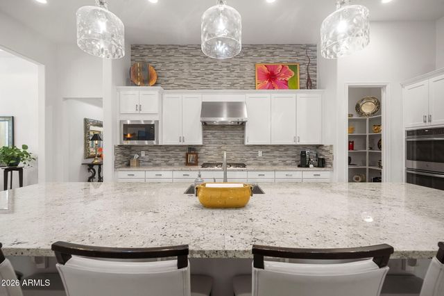 10446 E MONTERRA Way, Scottsdale, AZ 85262